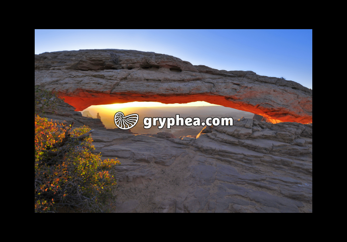 Mesa Arch Canyonlands NP (Utah, USA) - gryphea.org